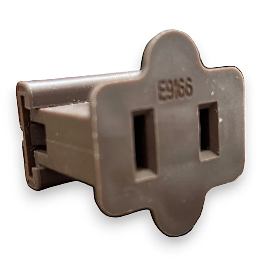 Female Gilbert Plugs SPT-1 (with Knockout Tab) - Image 4